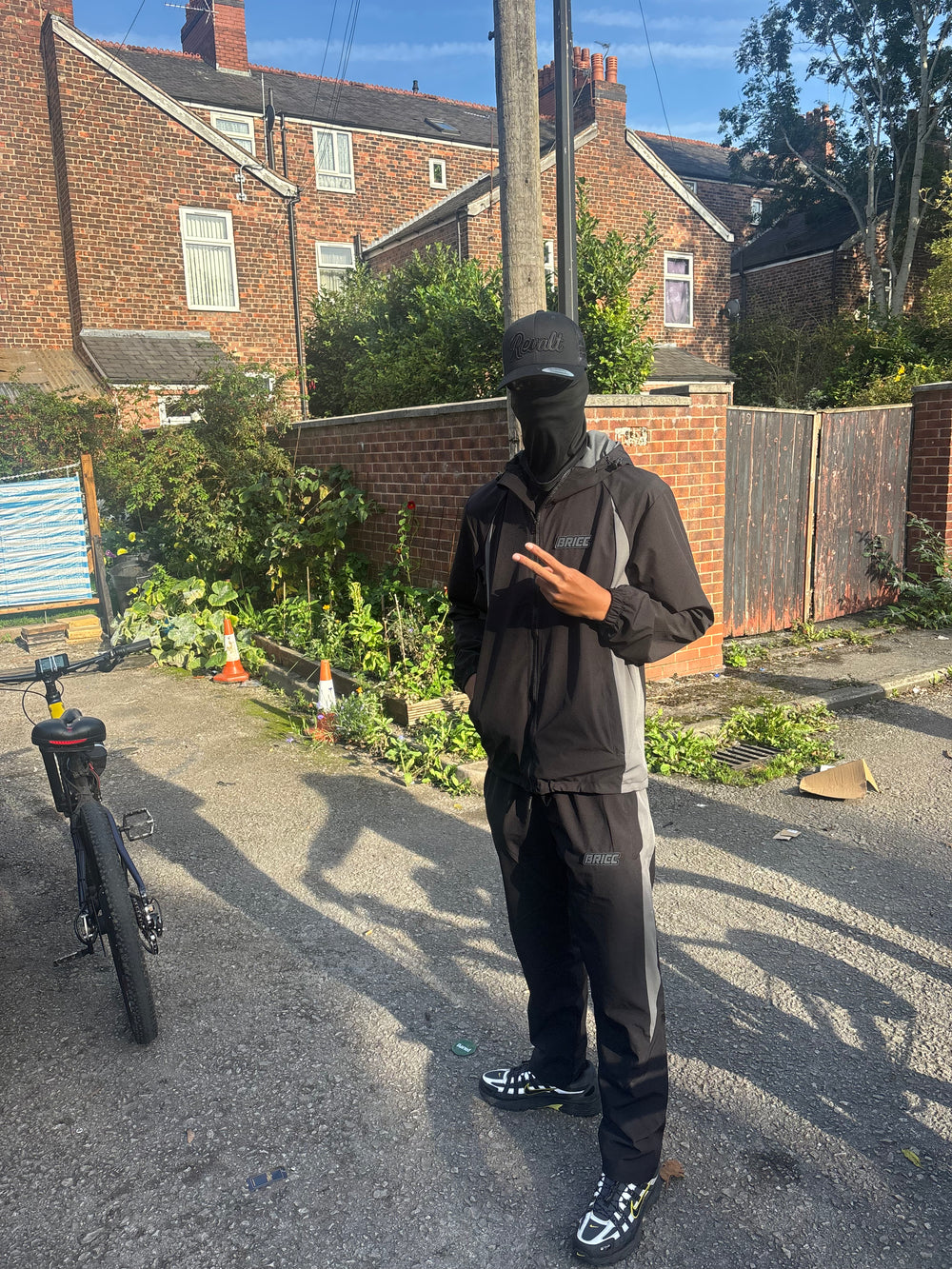 Revalt “consistency is key” full black cap